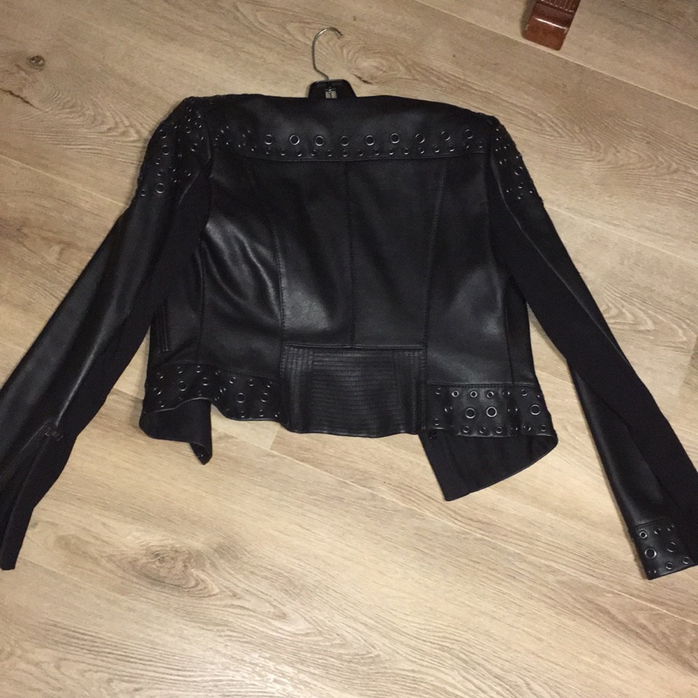 BCBGMAXAZRIA BLACK GROMMET DETAILED ALEC LEATHER ZIP UPBADAZZ JACKET EUC - Picture 9 of 12